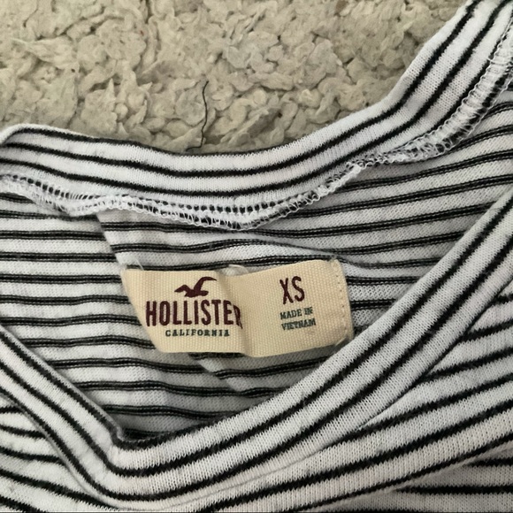 !! 3 for $10!! Hollister Striped Off-Shoulder Top - Picture 2 of 3